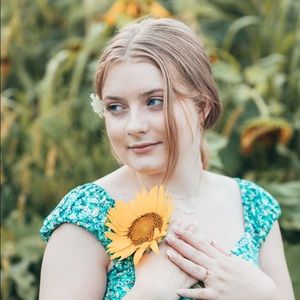 Meet your Posher, Grace